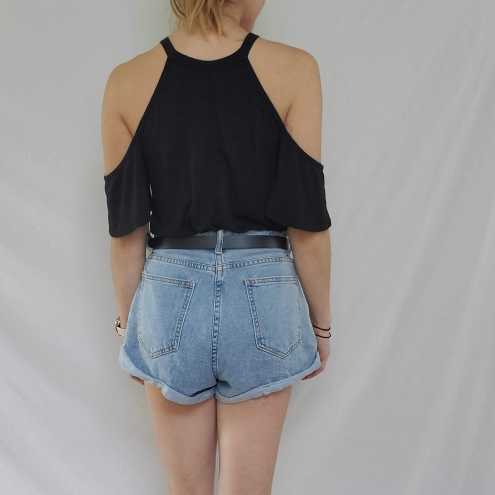 Francesca's floral top